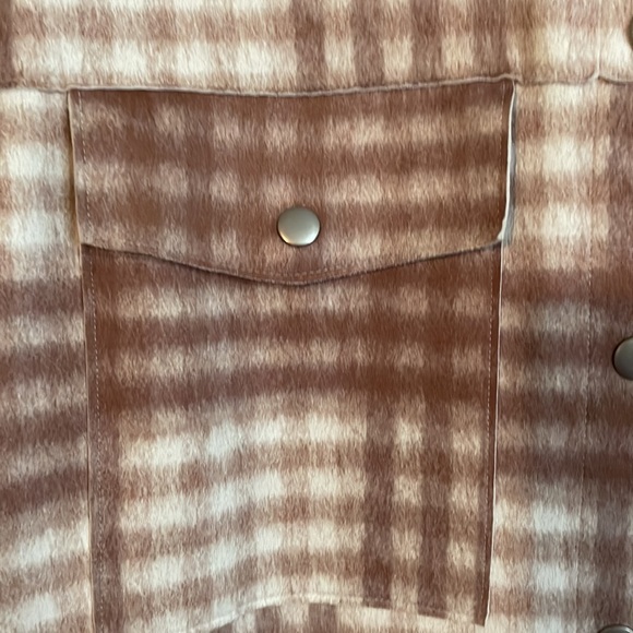 ZARA light weight jacket - Picture 2 of 5